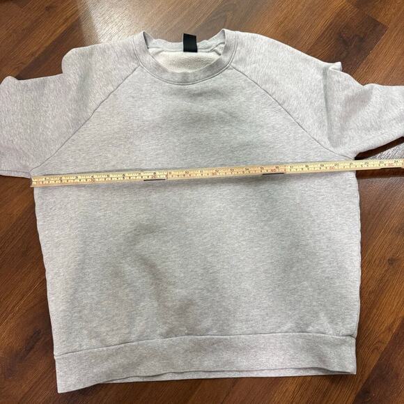 TNA Aritzia Women's Cozy Crewneck Pullover Sweater Loungewear Gray Sz M - Picture 5 of 8